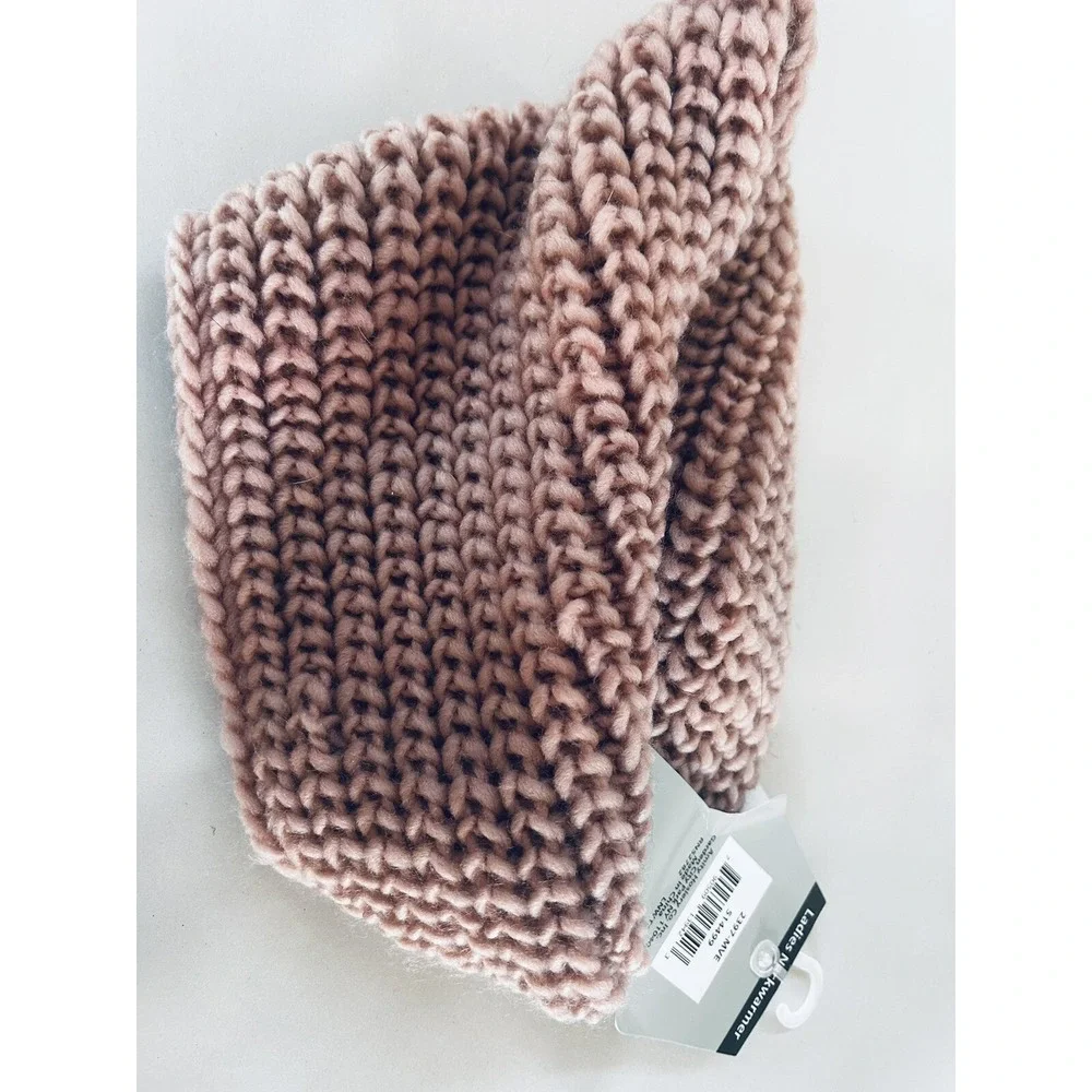 Amity Cold Guard Women's‎ Mauve Knit Neck & Head Warmer NEW Super Nice BxE